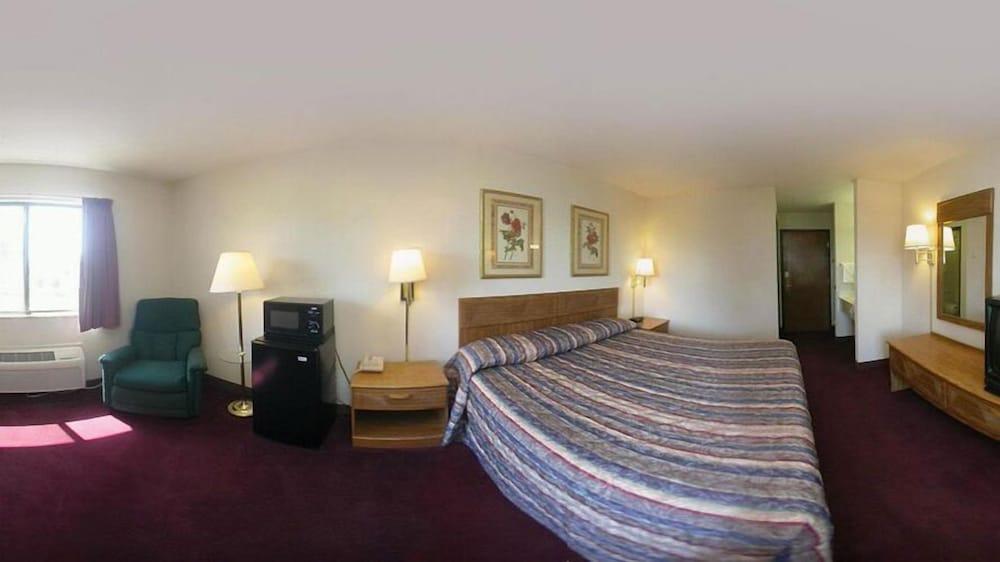 Rodeway Inn Coopersville Exteriér fotografie