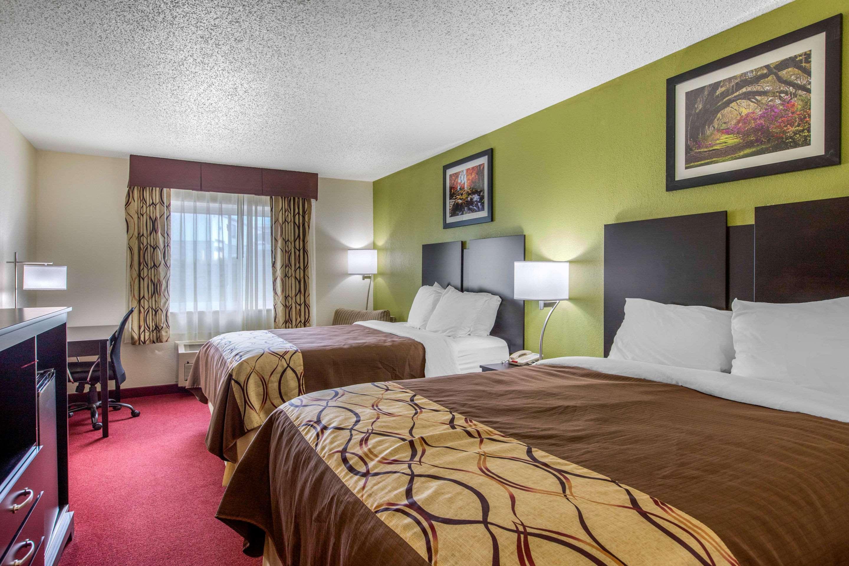 Rodeway Inn Coopersville Exteriér fotografie