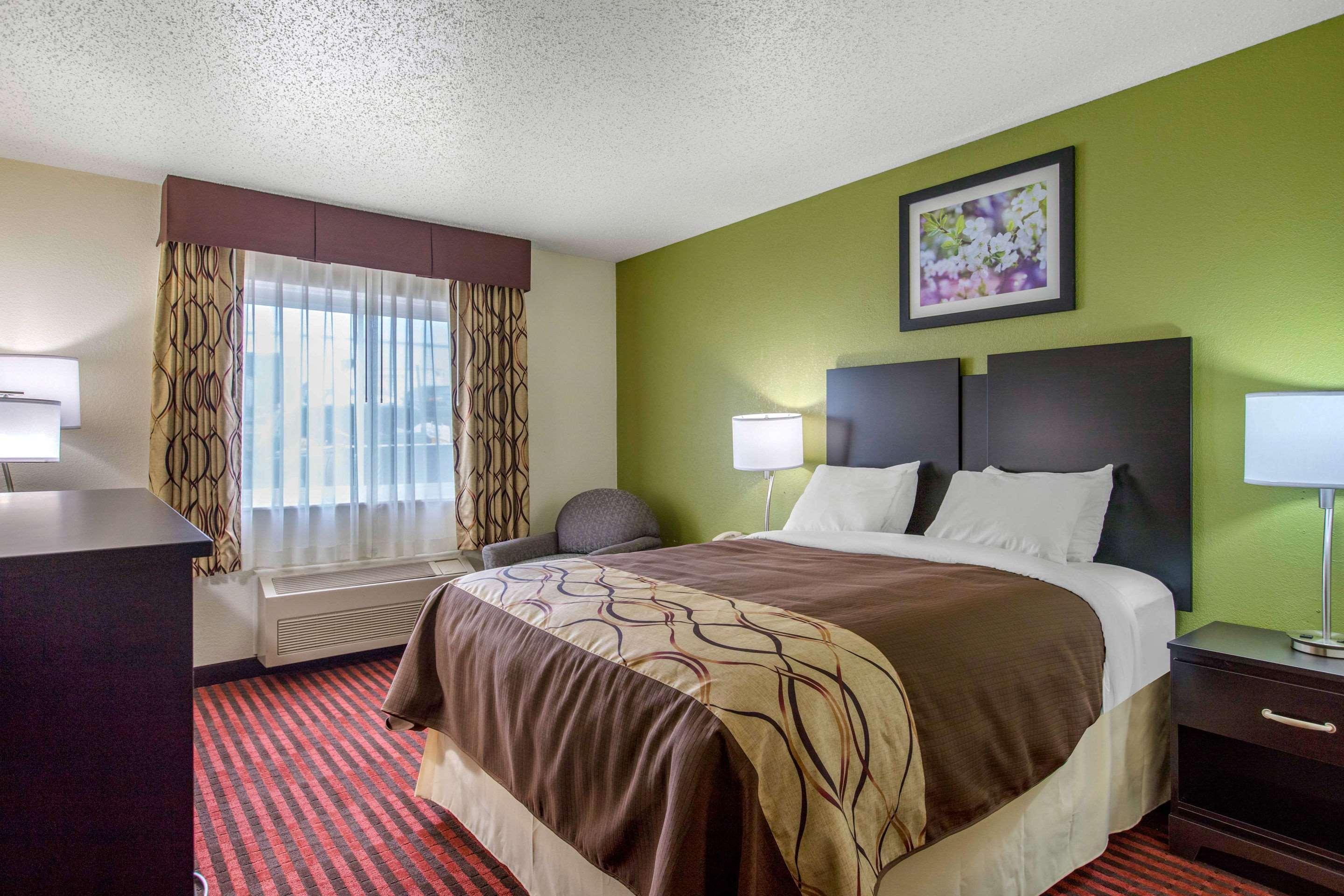 Rodeway Inn Coopersville Exteriér fotografie