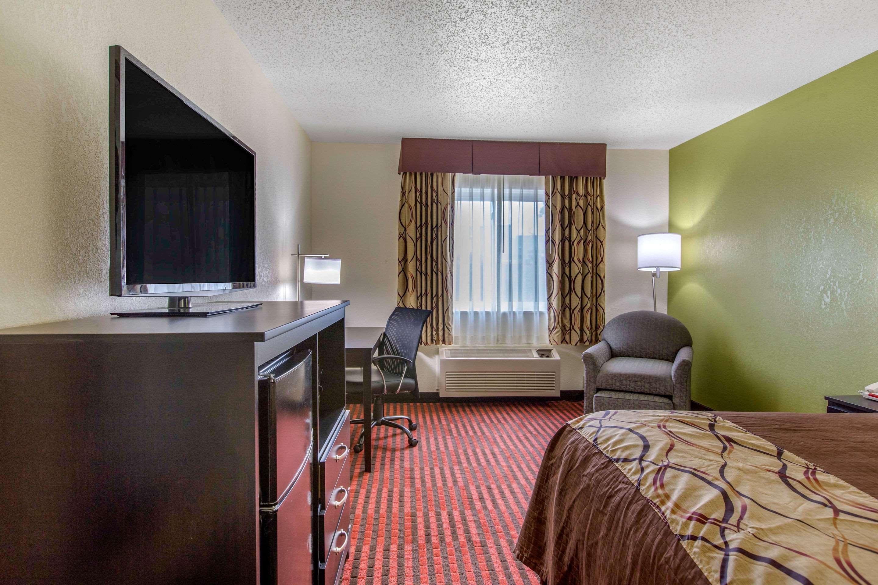 Rodeway Inn Coopersville Exteriér fotografie