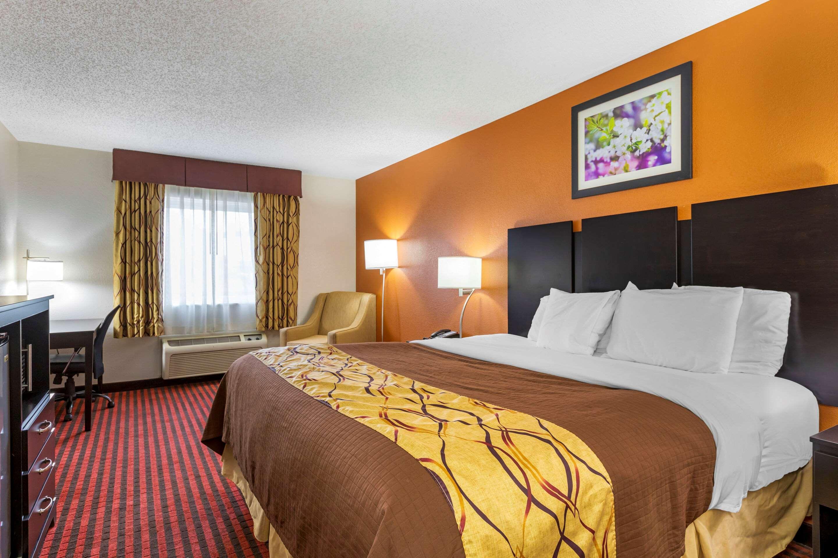 Rodeway Inn Coopersville Exteriér fotografie